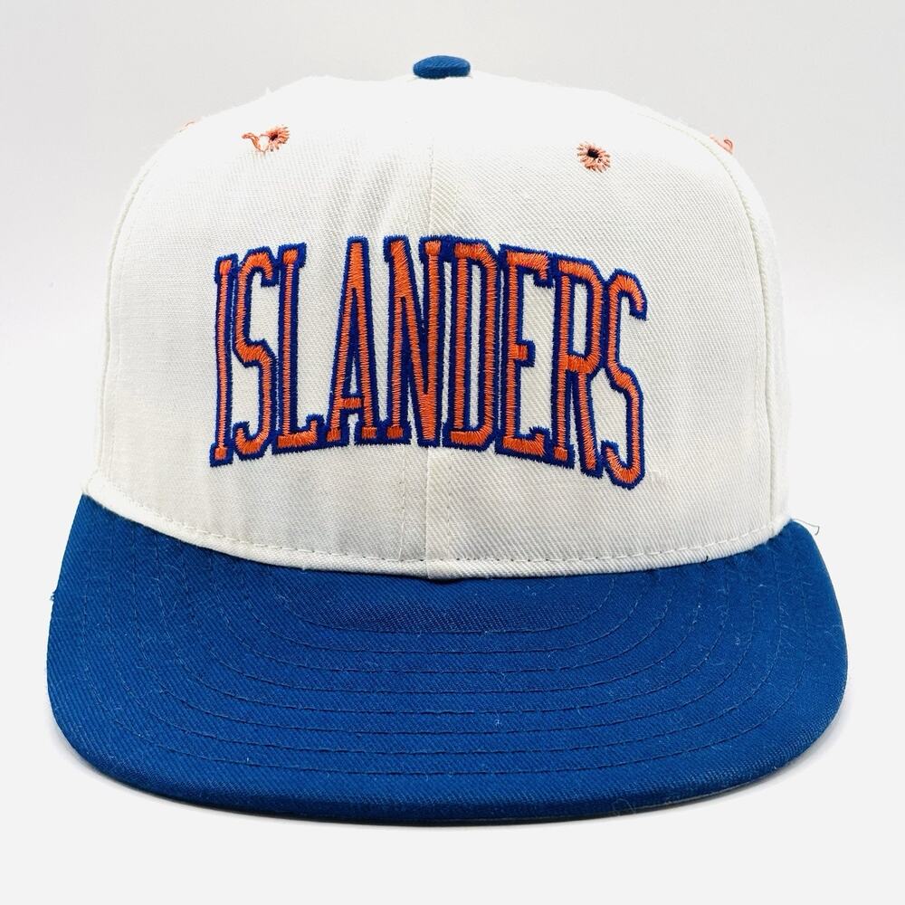 Vintage New York Islanders Hat Fitted Size 7 Script USA 80s 90s NHL Pro Line